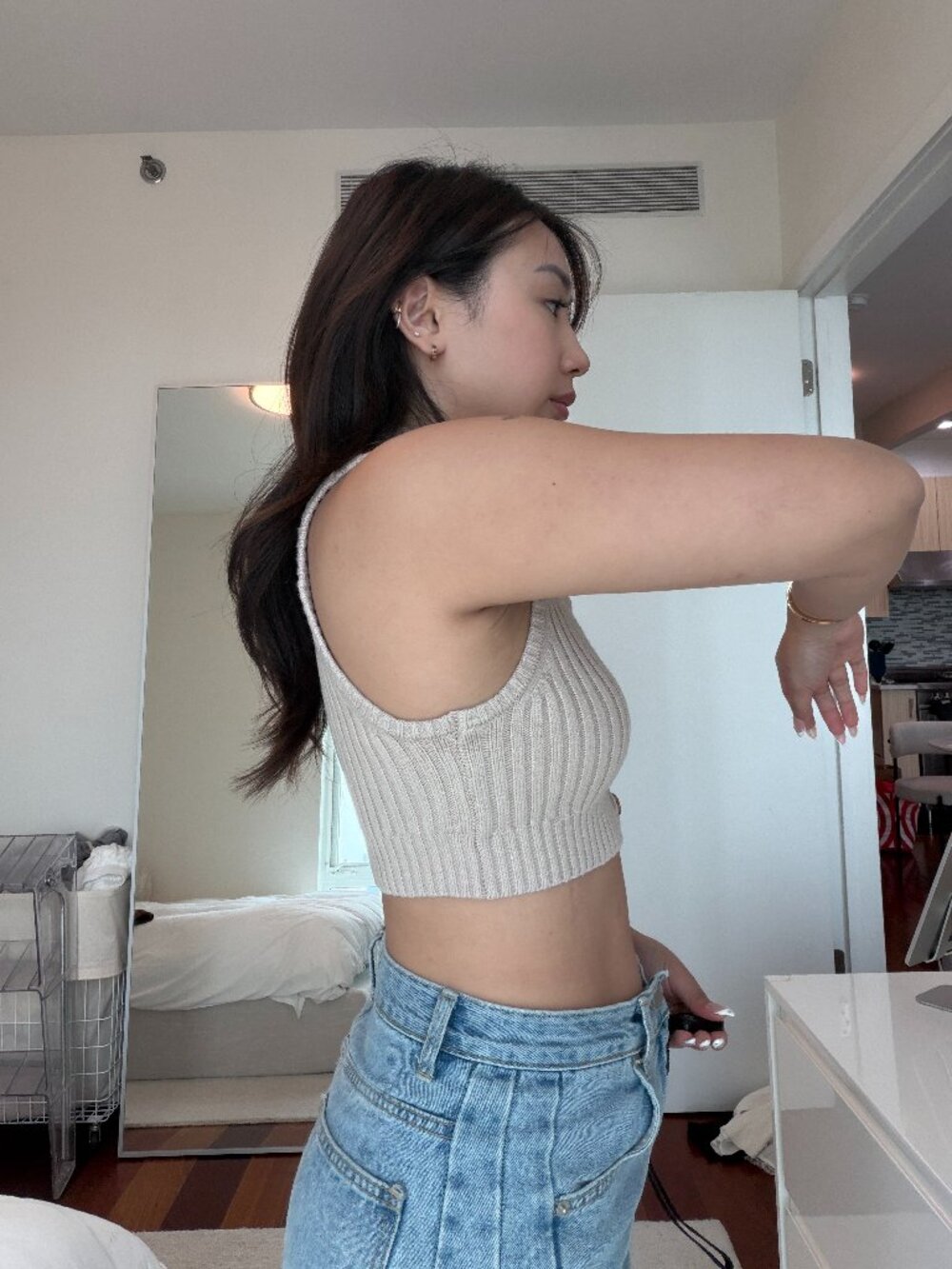 LPA Ribbed Collared Crop Top - Picture 2 of 3